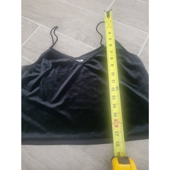 Kendall + Kylie Velour Style Spaghetti Strap Tank Cami‎ Crop Black Size Small - Picture 4 of 5